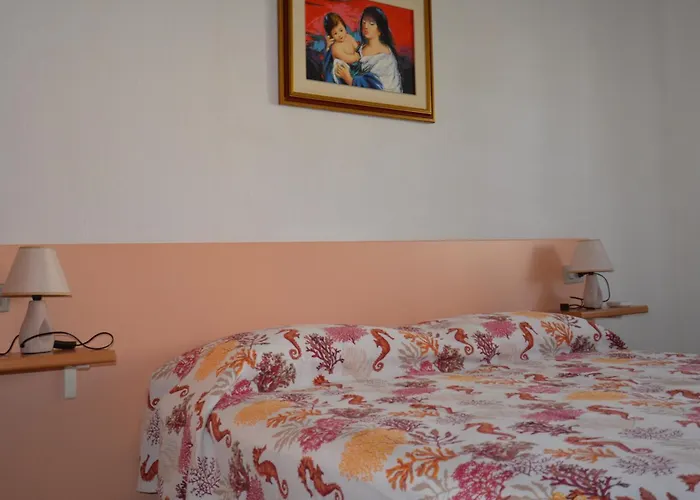 800 Metri 2 Pax Daire Agrustos